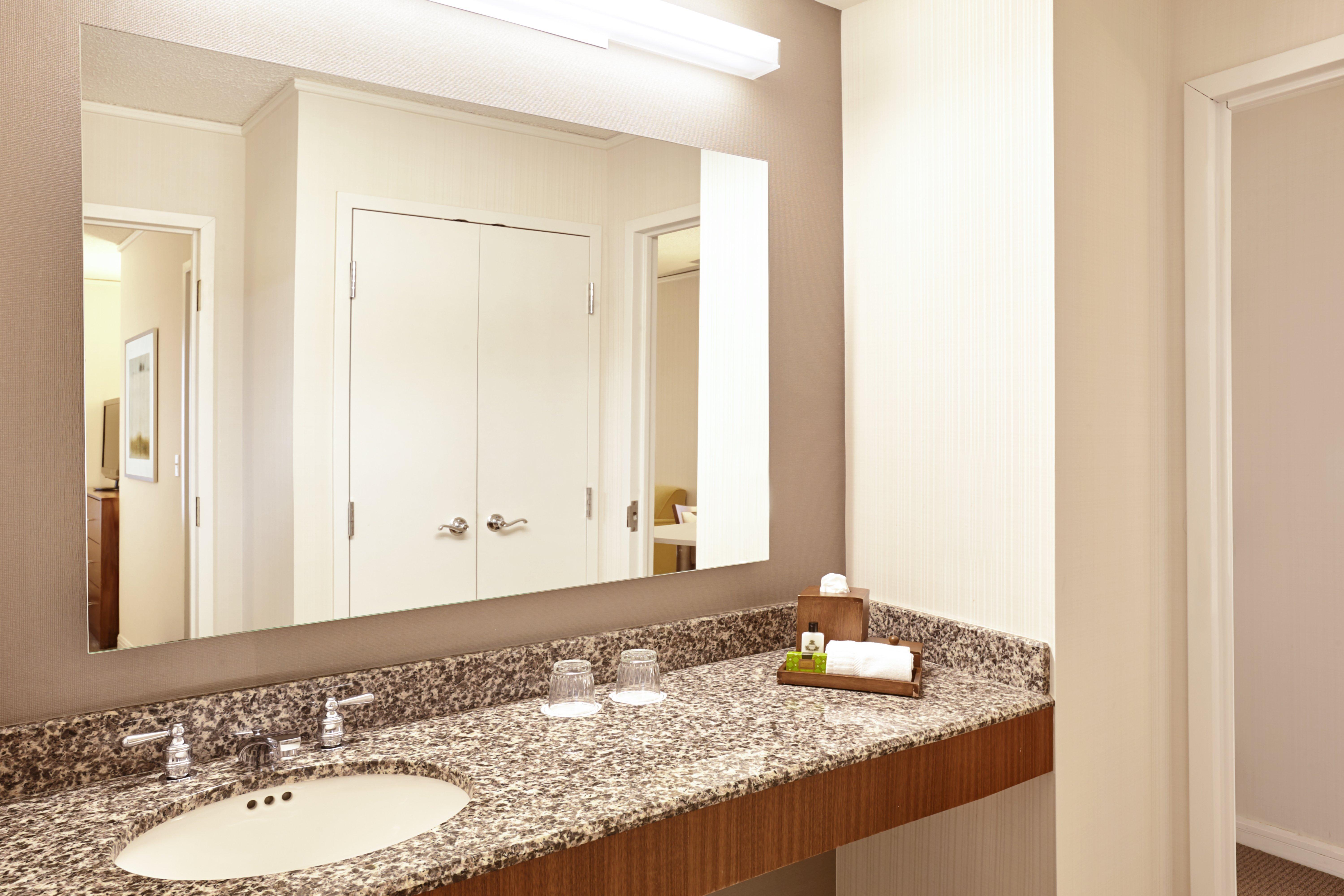Intercontinental Suites Hotel Cleveland By Ihg Exterior foto